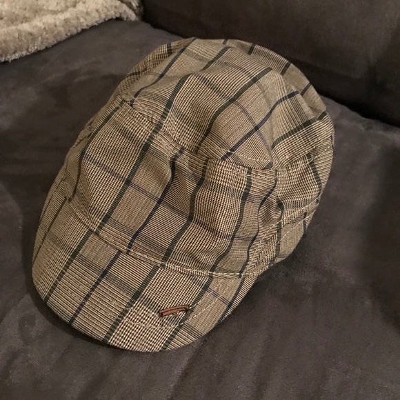 Plaid Fitted Hat - Picture 2 of 8